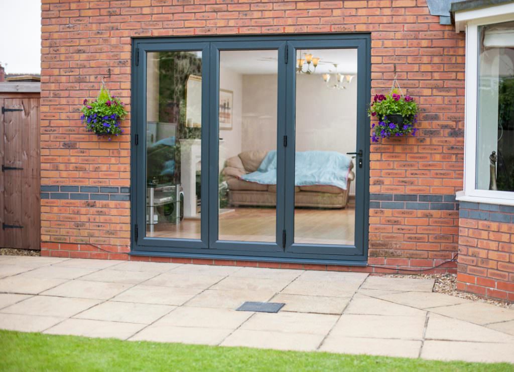 bi-fold doors glasgow